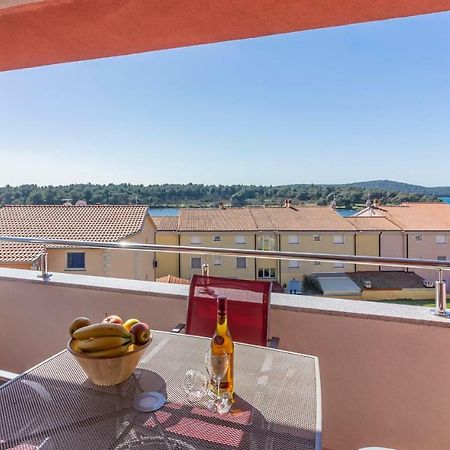 Apartman Kp Medulin Kültér fotó