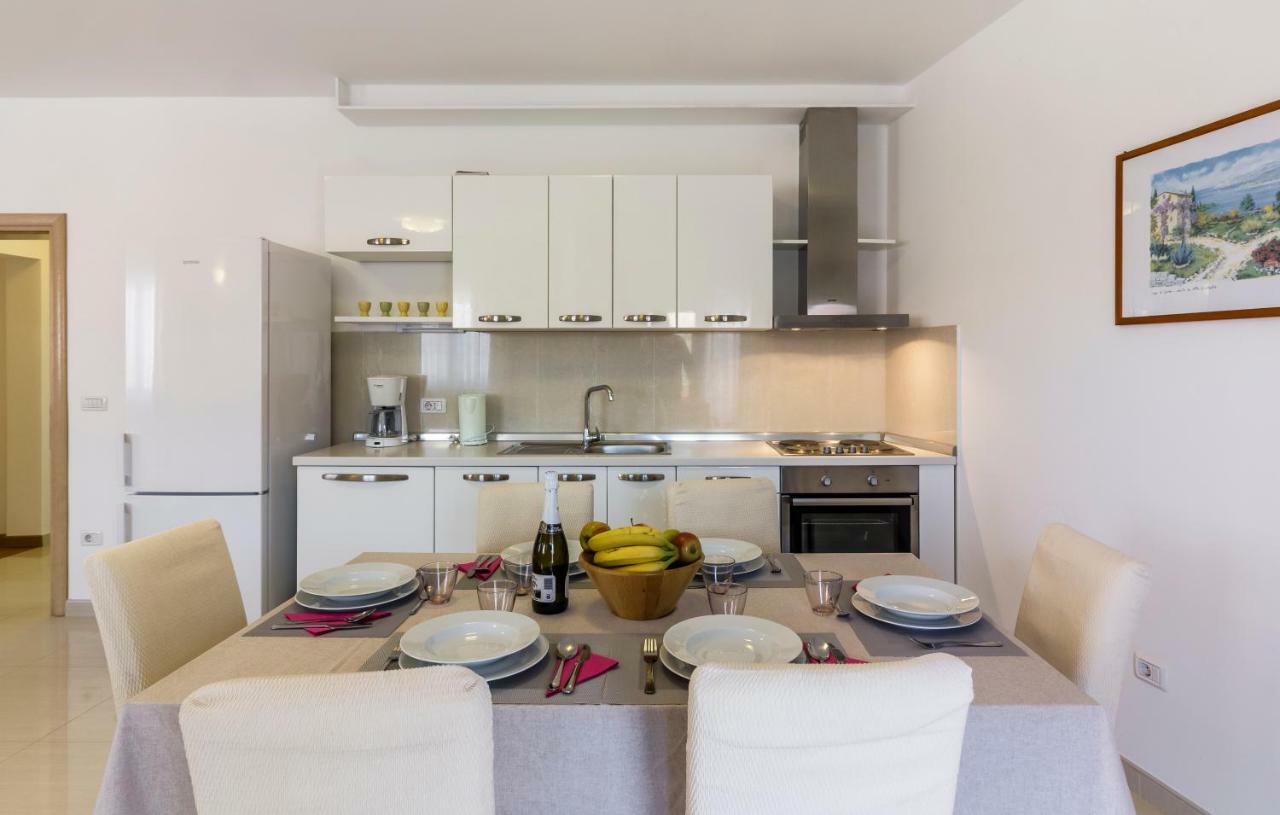 Apartman Kp Medulin Kültér fotó