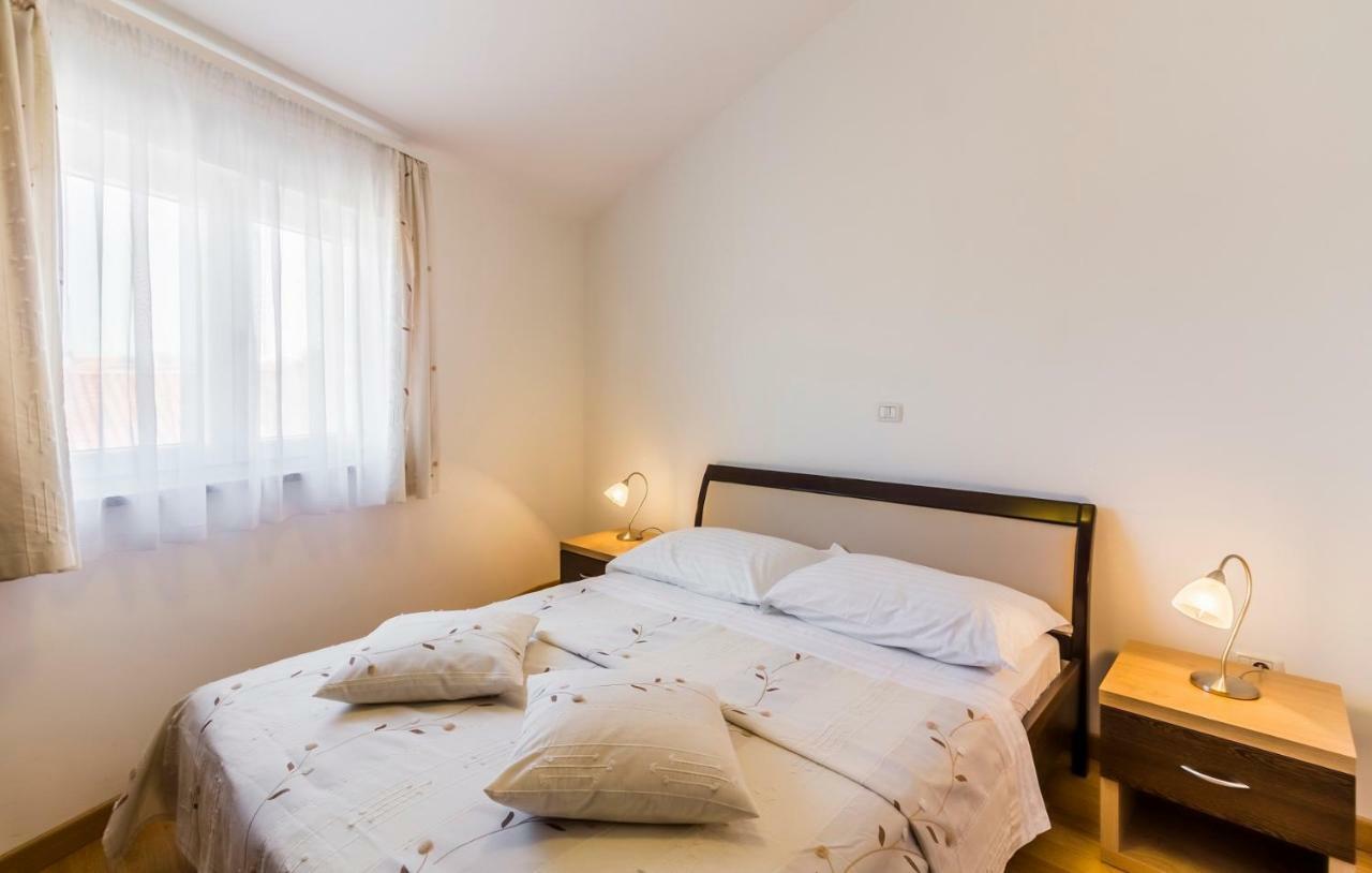 Apartman Kp Medulin Kültér fotó
