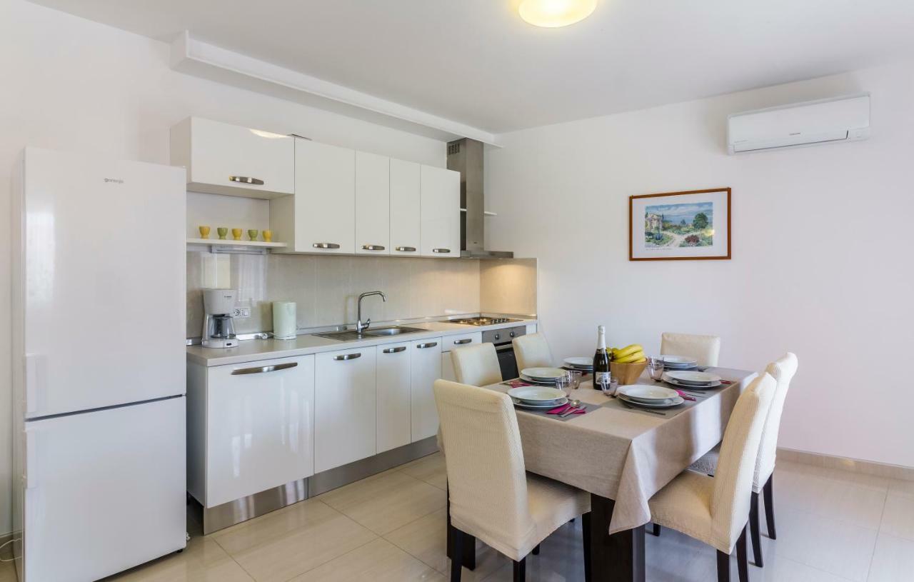 Apartman Kp Medulin Kültér fotó