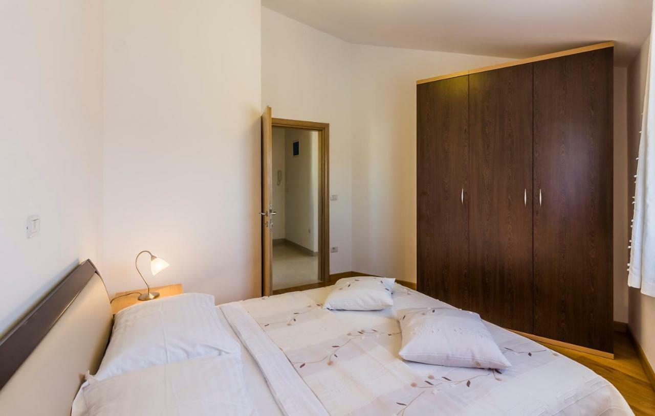 Apartman Kp Medulin Kültér fotó