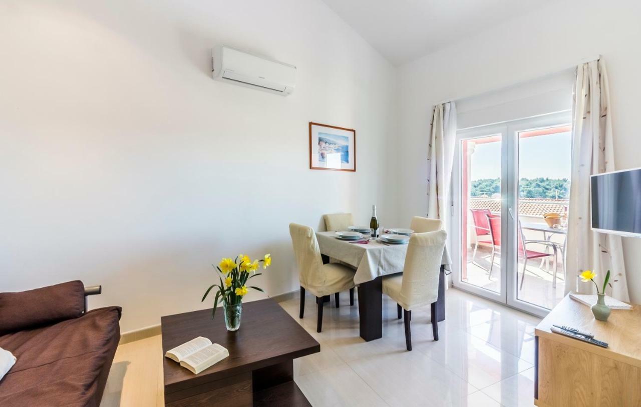 Apartman Kp Medulin Kültér fotó